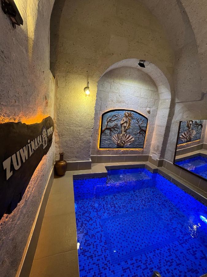 Zuwinasa House Hotel 아바노스 외부 사진